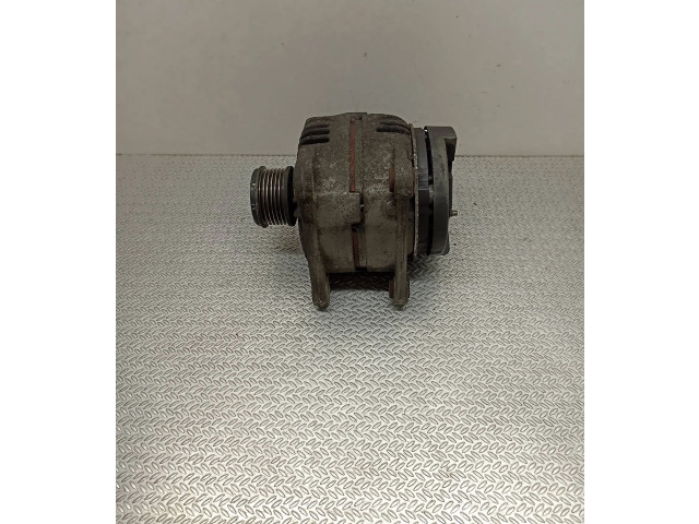 Генератор 8200660033A, 0124425071   Renault Clio III      