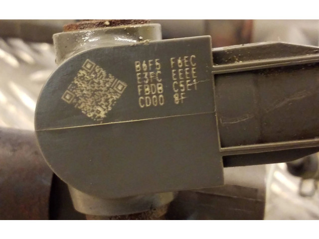 Vstřikovač 2803, B5F5F6EC Subaru Outback (BS) EE20ZVUALB