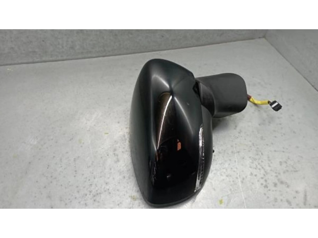 Зеркало электрическое Renault Captur 2013-2020 года