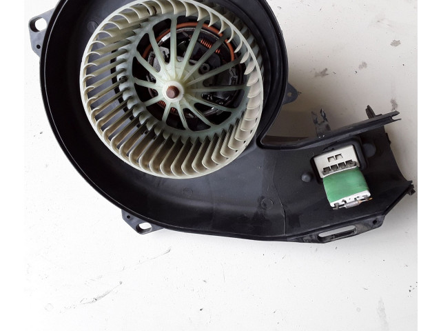 Вентилятор печки       Opel Meriva A
