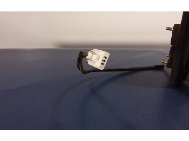 Зеркало электрическое        Daihatsu Sirion   -  года   