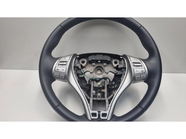 Volant Nissan Pulsar 2015 34220770B, 15355