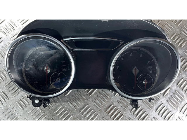 Přístrojová deska Mercedes-Benz GLA W156 2019 A1569004904, 1569004904