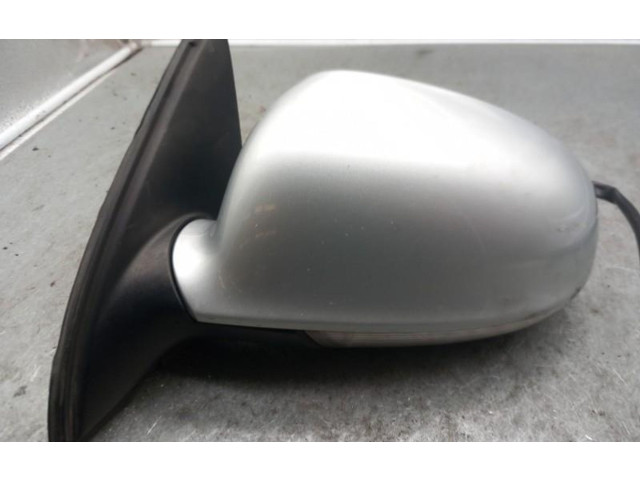 Зеркало электрическое        Volkswagen Jetta V  2005 - 2010 года   