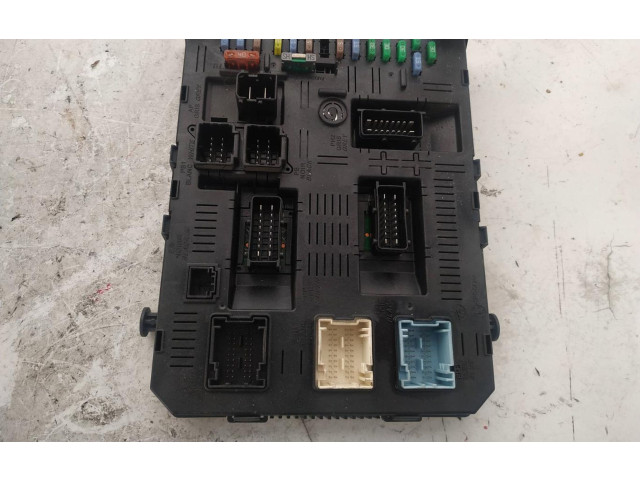 Блок предохранителей 9658158780 Citroen C4 I