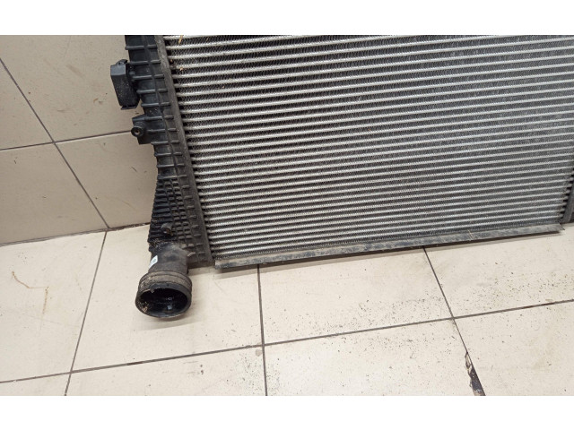 Интеркулер 1K0145803E Volkswagen Touran I