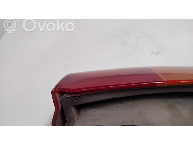 Задний фонарь правый 91AG13A602    Ford Escort   1995-2004 года