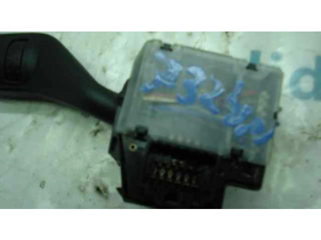 Ручка стеклоочистителей 17D346B   Ford Focus