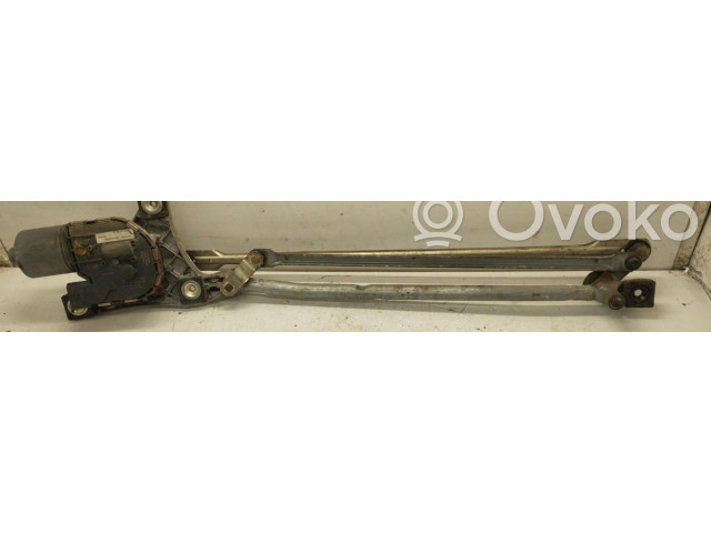 Моторчик дворников     Volvo C30