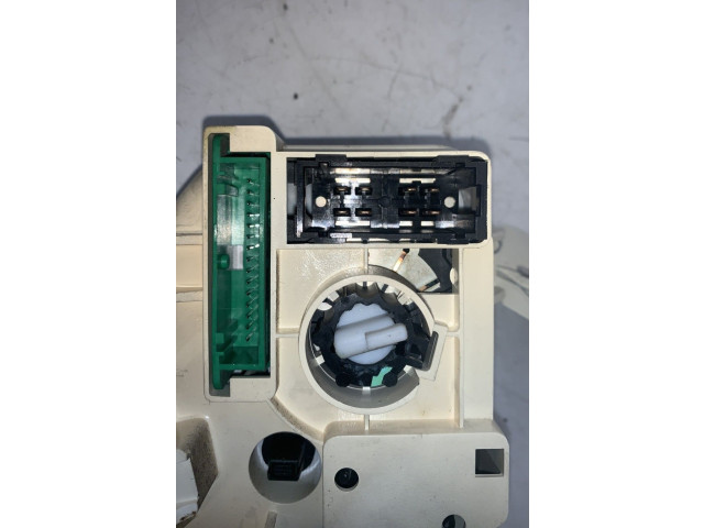 Блок управления климат-контролем 7701047548   Renault Clio II