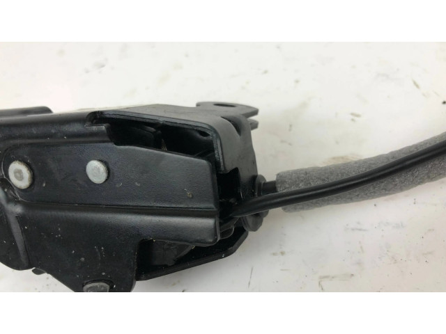 Замок багажника 7183196, 964021108 BMW X5 E70 2006-2013 года