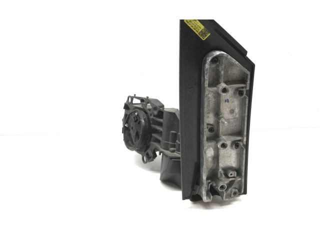 Зеркало электрическое Volkswagen Caddy 2015 - 2020 года