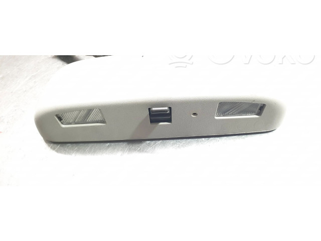 Zpětné zrcátko Mercedes-Benz C W204 2009 020872