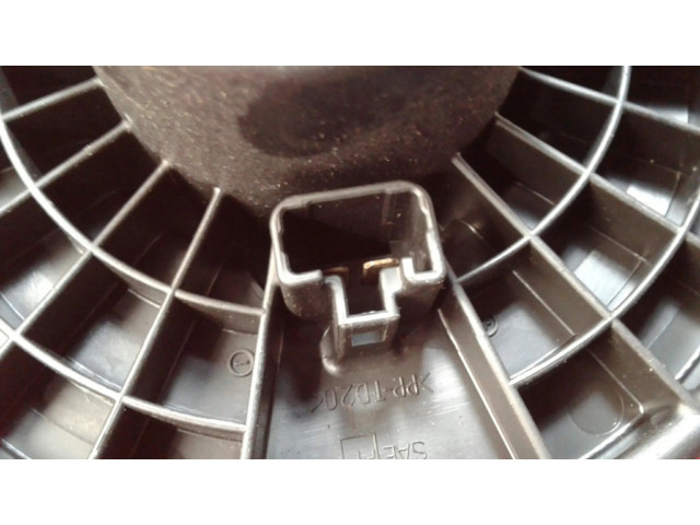 Вентилятор печки 872700 Mazda 2