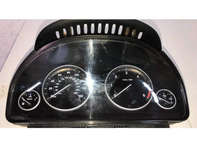 Přístrojová deska  BMW 5 F10 F11 2010 9291416, 1044663  