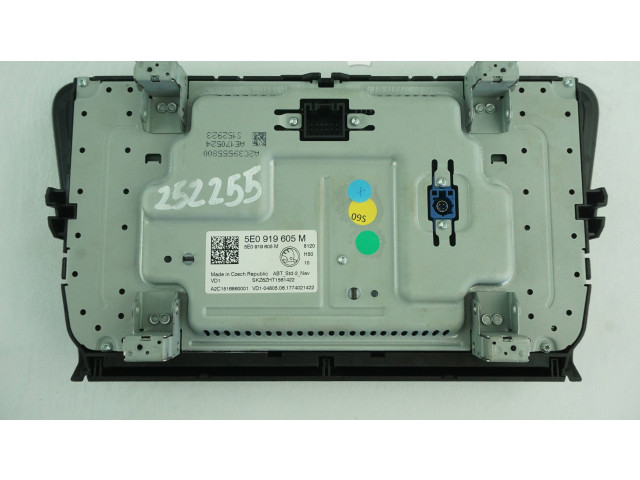 Дисплей 5E0919605M, SKZ6ZHT1561422 Skoda Octavia Mk3 (5E)