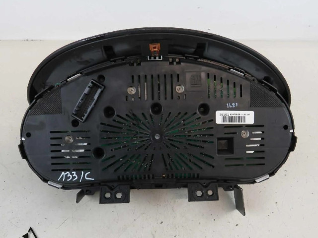 Přístrojová deska Chevrolet Cruze 2011 95472850