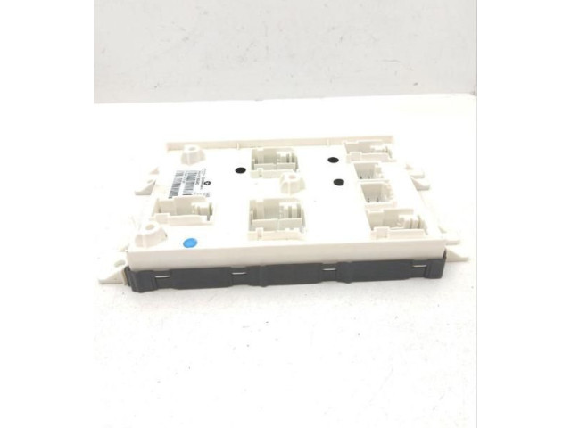 Блок комфорта 670100601, 04787684AD Maserati Levante