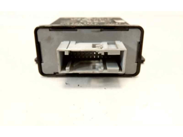 Блок управления 8P0907357C Audi A3 S3 8P