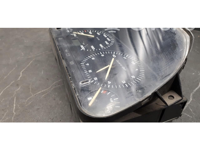 Панель приборов 1h6919033l Volkswagen Golf III