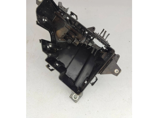 Блок предохранителей  31398000, 31409279   Volvo XC90    