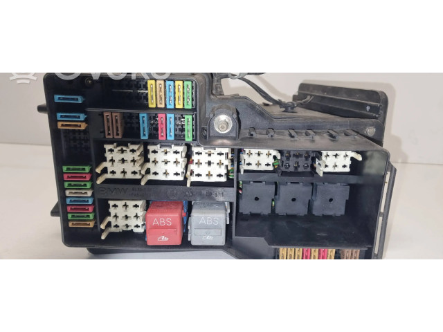   Pojistková skříňka    BMW 3 E36 1997