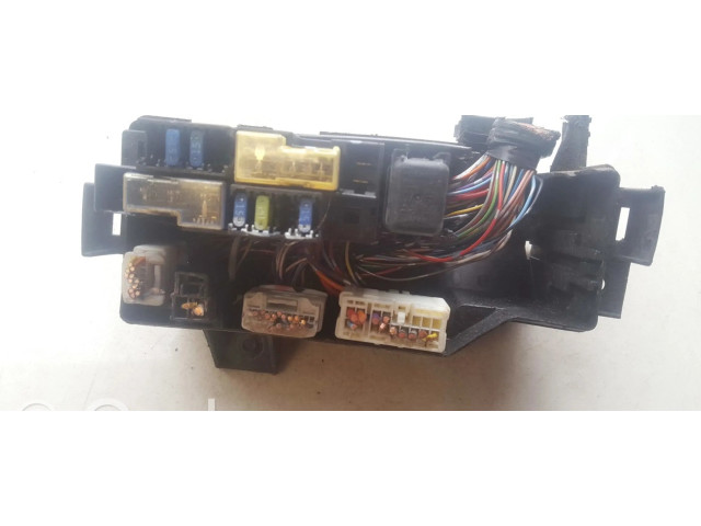   Pojistková skříňka 72545226, 7254-5226   Nissan Pathfinder R51 2005