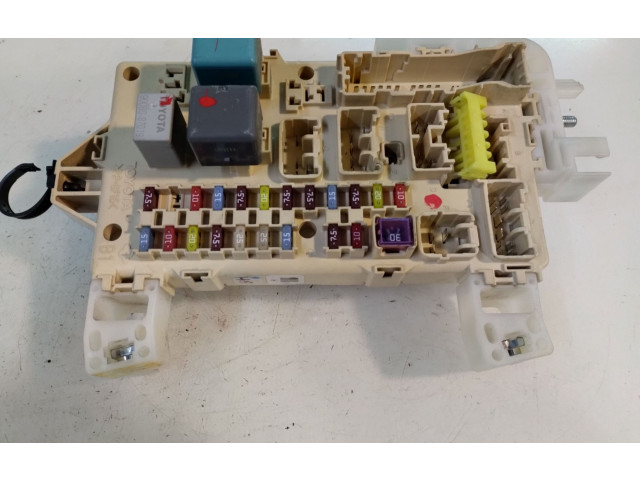 Модуль управления BSM 89221-0F010   Toyota Corolla Verso AR10    