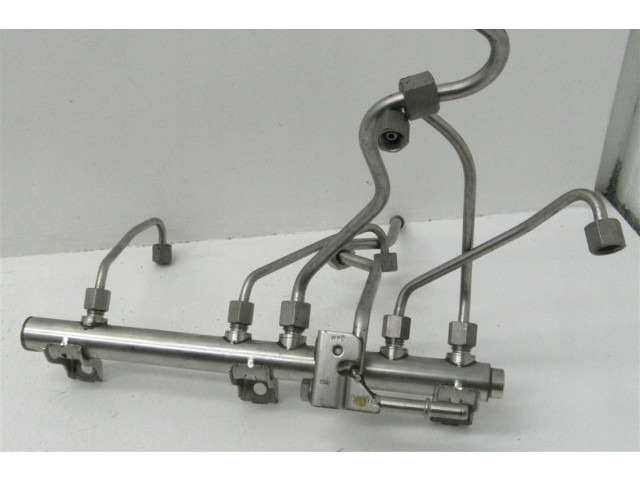 Топливная рампа BMW 5 E60 E61