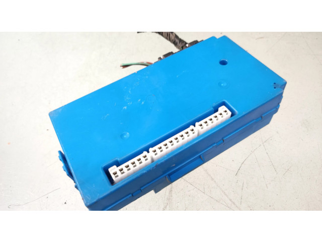 Pojistková skříňka MR445952, G8C500M Mitsubishi Space Wagon 1998