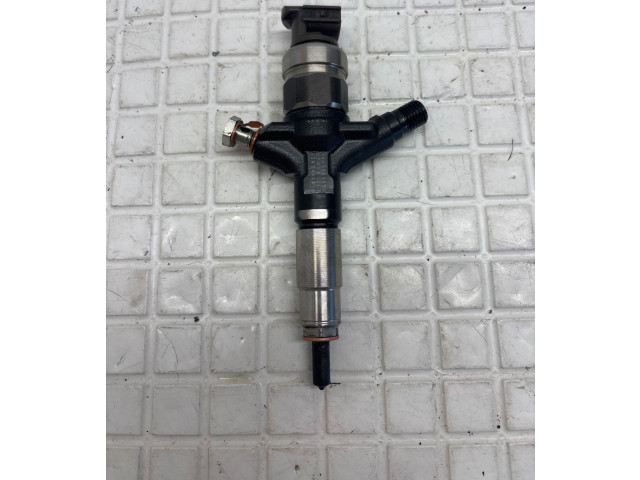 Форсунка 16613AA030, 12N04414 Subaru XV I