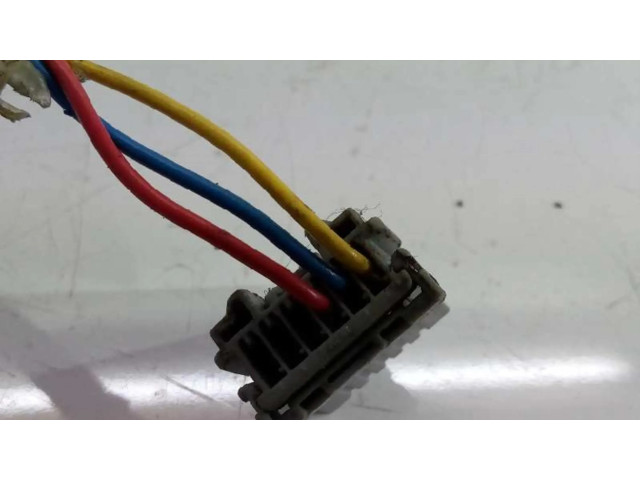 Zpětné zrcátko Nissan Almera Tino RETROVISORDERECHO