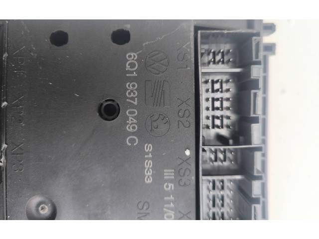 Блок комфорта 6Q1937049C, S1S33 Skoda Fabia Mk1 (6Y)