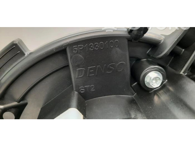 Вентилятор печки    9849717080   Peugeot Partner III