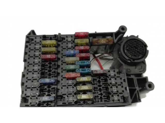 Pojistková skříňka 0015458401 Mercedes-Benz E W210 1999