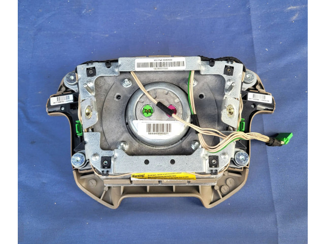 Подушка безопасности водителя 30710273 Volvo S80