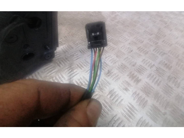 Зеркало электрическое        Dacia Sandero III  2020 -  года   