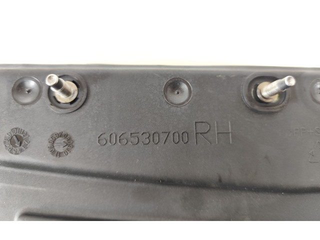 Подушка безопасности в сиденье 606530700   Volvo V70