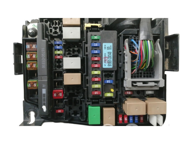 Pojistková skříňka Řídící jednotka BSM 919513X140 Hyundai i30 2014