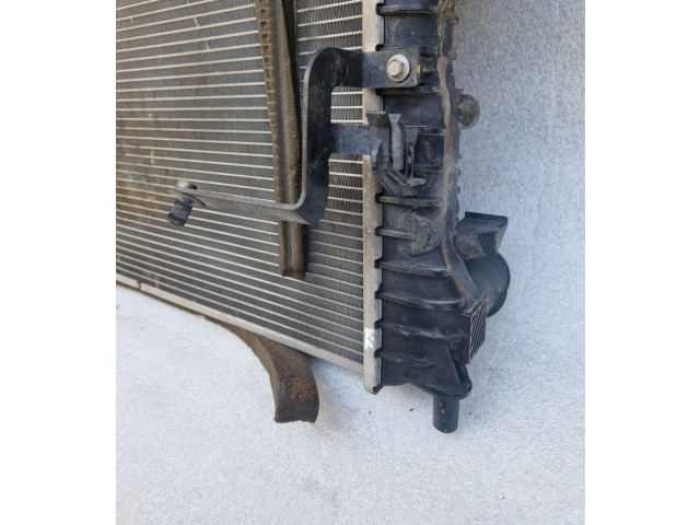 Радиатор охлаждающей жидкости 8W833C510AA Jaguar XJ X351 2009 - 2019 года