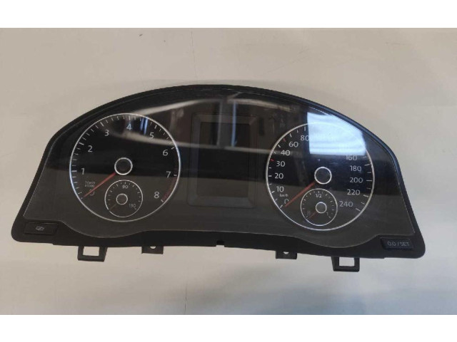 Панель приборов 5M0920862 Volkswagen Golf Plus
