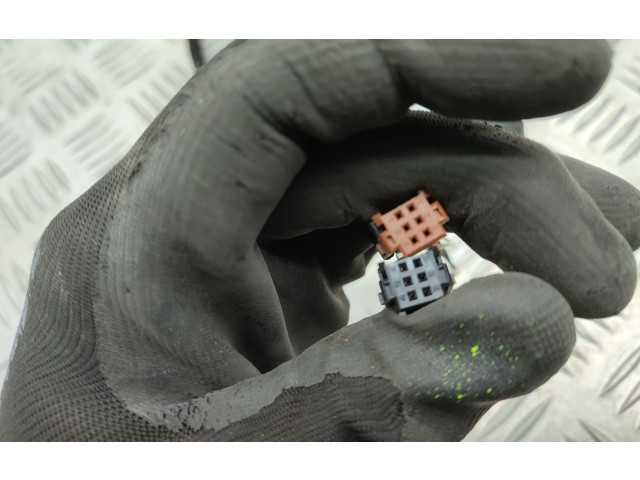 Зеркало электрическое        Peugeot 5008   -  года   