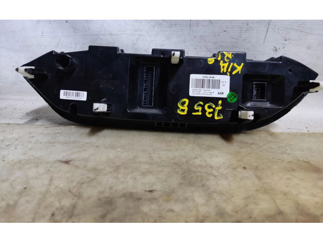 Блок управления климат-контролем 97250-1W680   KIA Rio