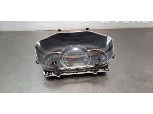 Přístrojová deska Toyota Yaris 2016 838000U280