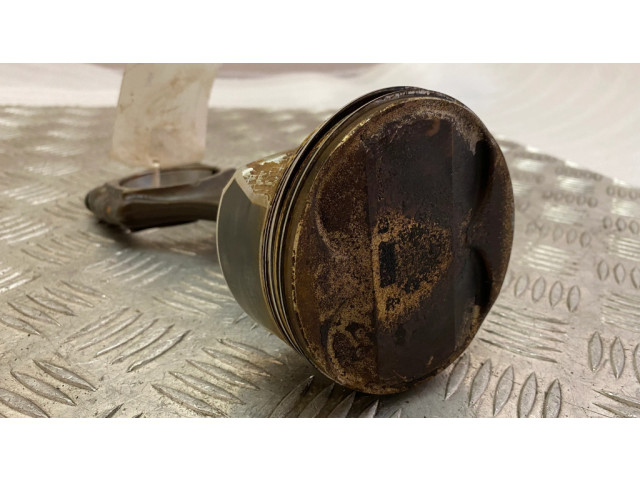 Píst 372AC, S111 Chrysler Pacifica pro benzínový motor 3.6