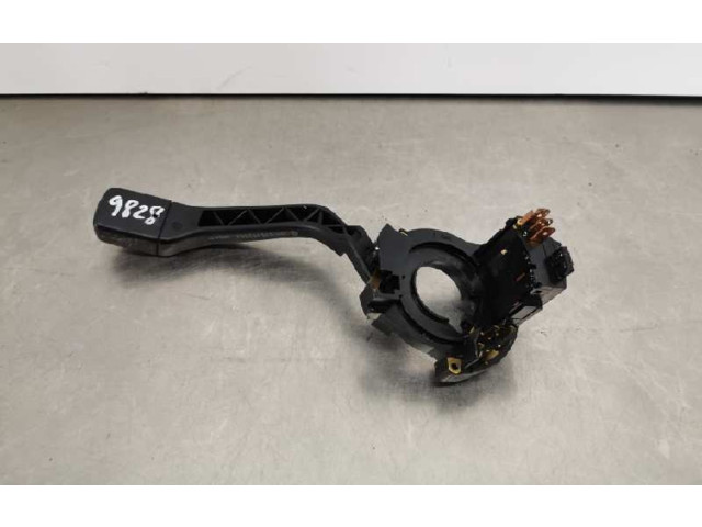 Ручка стеклоочистителей Volkswagen Jetta II