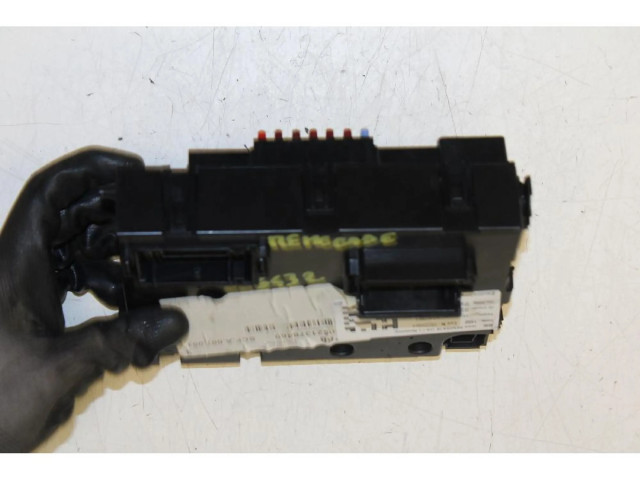 Блок предохранителей Jeep Renegade