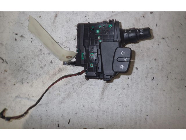 Ручка стеклоочистителей 7701069597   Renault Scenic II -  Grand scenic II