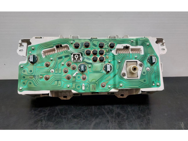 Přístrojová deska  Toyota Starlet (P70) III 1987 83200-10120, 257700-8750  