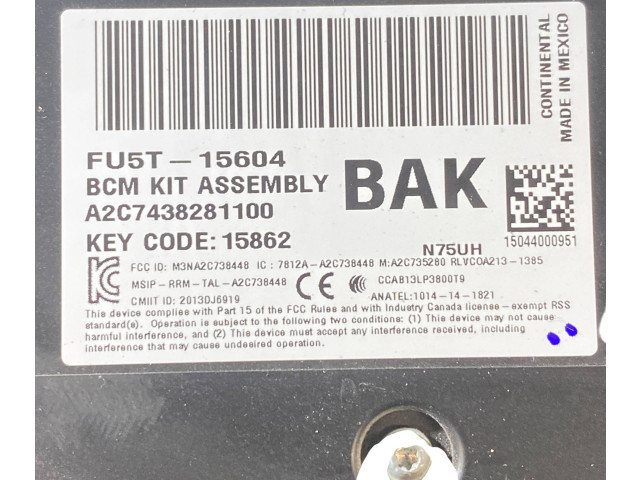 Pojistková skříňka Řídící jednotka BSM FU5T15604BAK, DG9T14B476B Ford Edge II 2015